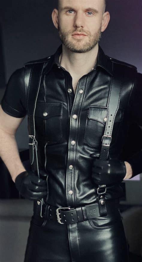 leather gear leather outfit leather jacket men black leather men in uniform work outfit