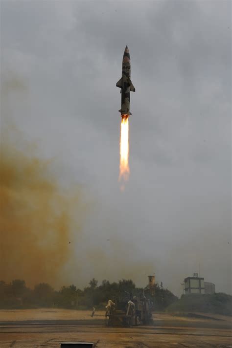 Broadsword Prithvi Ii Launched Successfully By The Strategic Forces
