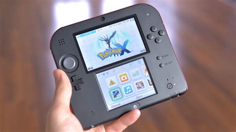 In particular, the lower body is a touch screen, allowing players to perform actions by touching directly or using stylus. Nintendo 2DS Gets Substantial Price Cut