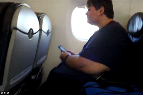 Obese 800lb Man Flies In A Plane For The First Time After Shedding A Whopping 300lbs Daily
