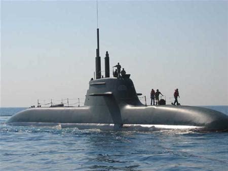Scopri il significato di 'sottomarino' sul nuovo de mauro, il dizionario online della lingua italiana. Iniziata la costruzione del terzo sottomarino U212A per la ...