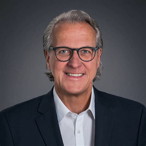 Dresdner bank�s global banking unit provides corporate advisory services and finance, based on a uniform credit platform. Jürgen Wirtz in der Personensuche von Das Telefonbuch