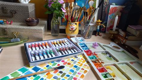 10 Must Have Art Supplies For Beginners