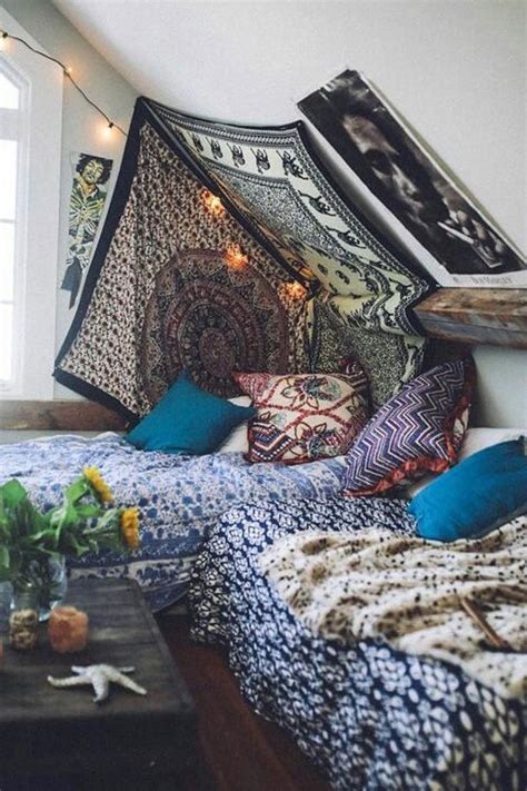 5 Bedroom Designs For A Nature Lover Elcune Bohemian Bedroom Decor Bohemian Bedroom Hippy