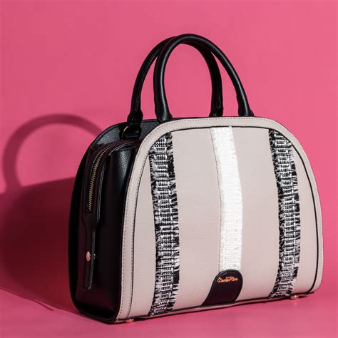Carlo rino was established in 1986, it is a division of bonia group, the world's leading brand in making high fashion goods and accessories from the finest materials. Pin by Carlo Rino on A/W 2019 Yesterday Once More | Bags ...