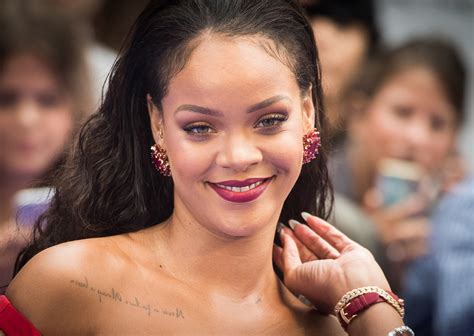 Rihannas Fenty Beauty Makeup Line Celebrates Diversity Time