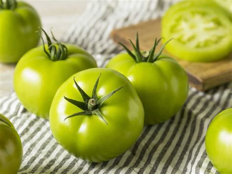 Qui dit "tomate" ne dit pas forcément rouge. Il existe en effet des