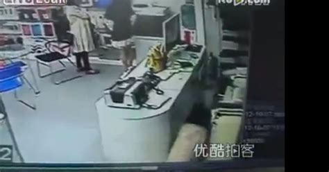 Chinese Mother And Daughter Shoplifting Team In Action Video