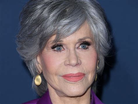 Jane Fonda 85 Has Lots Of Thoughts About Why Being Young Is ‘really