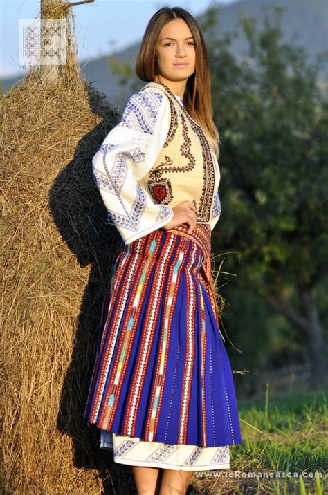 romanian national costume from oltenia worldwide shipping vyshyvanka romanianblouse ia