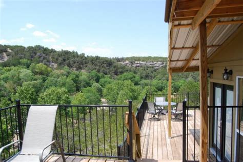 2 queen bedrooms on first floor; Book Cope Villa #2, Turner Falls, Oklahoma - All Cabins