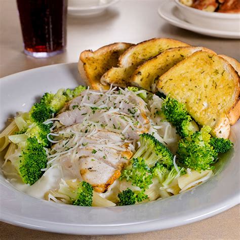 Chicken Broccoli Alfredo Eat N Park Restaurants