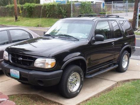 See body style, engine info and more specs. brilliantpants 1999 Ford Explorer Sport Specs, Photos ...