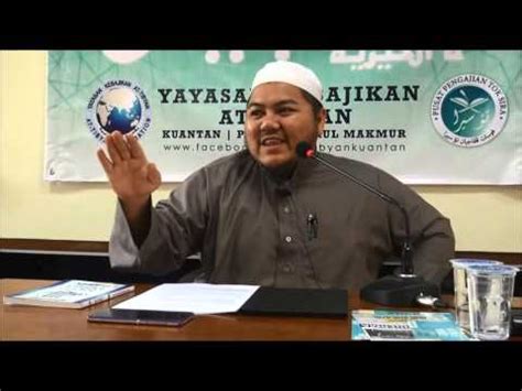 Perbedaan fardlu 'ain dan fardlu kifayah yang kedua adalah, dalam perbuatan yang fardlu 'ain, ada dua hal yang diperhatikan, yaitu selanjutnya, perbuatan yang fardlu kifayah dapat berubah menjadi fardlu 'ain. Ustaz Abu Asma' Yunus Zainal - Maksud Fardhu Ain dan ...