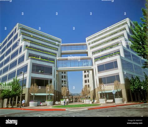 Apple Corporate Headquarters In Cupertino California Stock Photo Alamy