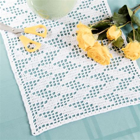 Filet Crochet Table Runner Diy Table Decor Free Crochet Pattern