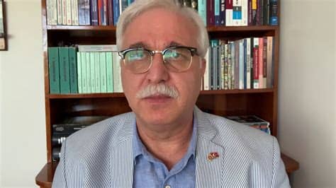 Fakat mutasyonun daha bulaşıcı olması, virüsün ilk halinden daha tehlikeli olmasa bile salgının kontrol altına alınması çabalarını etkileyebilir. Salgın bitiyor mu? Virüs mutasyon mu geçirdi? - YouTube