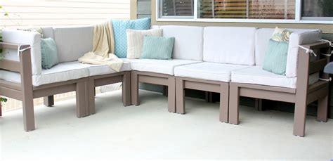 Be sure to download the printable plans for this project, which shares the full materials list, cut list, and once both sofa frames were assembled, i added the 2×4 seat supports. 2nd Story Sewing: DIY Outdoor Sectional