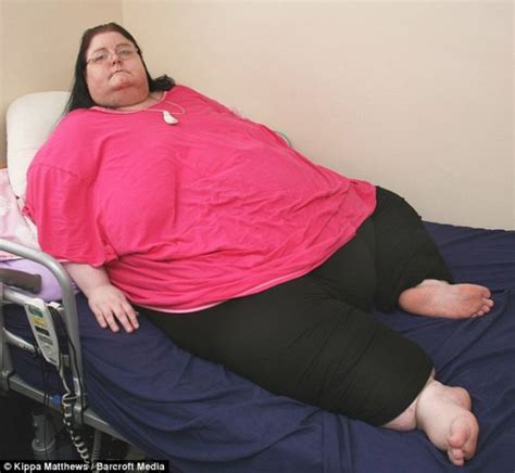 英最胖女体重254公斤 曾压断汽车架科学探索科技时代新浪网