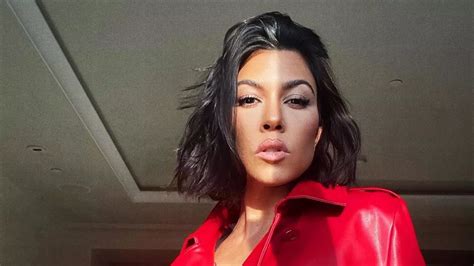 Kourtney Kardashian Stuns Fans As She Goes Naked Under Red Leather Jacket Mirror Online