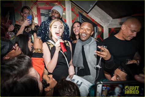 Kate Upton Helps Jamie Foxx Celebrate His 47th Birthday At Avenue In