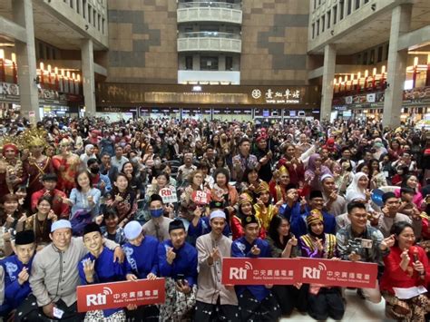 Rti Celebrates Kartini Day And Eid Al Fitr With Fans At Taipei Main