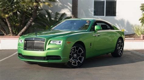 Rolls Royce Wraith Goes For The Java Green Color