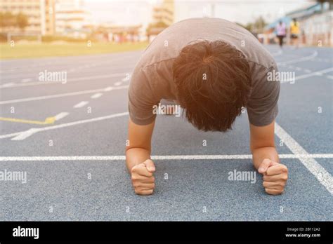 Fitness Man Doing Planking Exercise Workout Concept Stock Photo Alamy