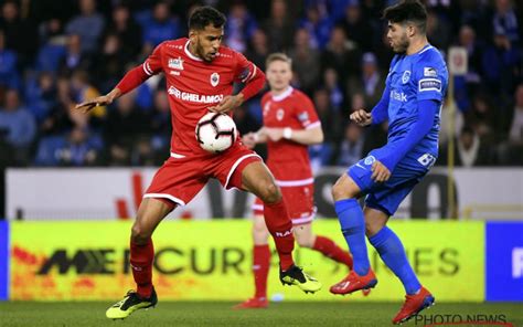 Please note that you can change the channels enjoy your viewing of the live streaming: Kijkers Genk-Antwerp zijn het beu: "Hij maakt de match ...