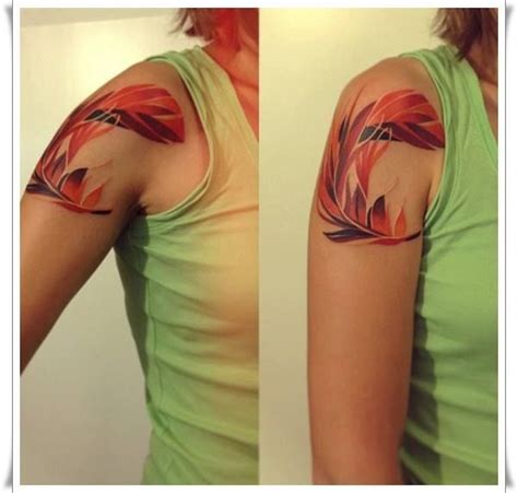 A Woman With A Tattoo On Her Arm And Shoulder Is Shown In Two Different