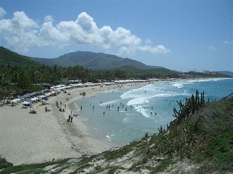 La Playa Parguito En Isla Margarita