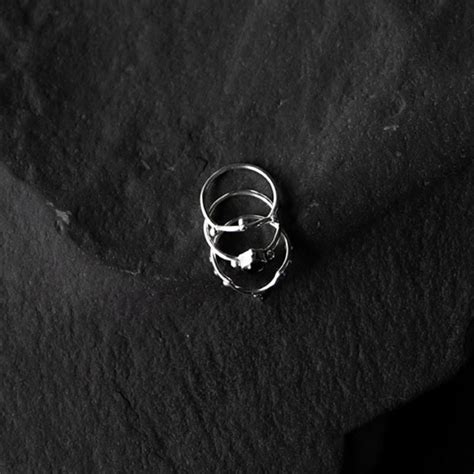 Encoded Beauty Stacking Trio Rings Noir KĀla