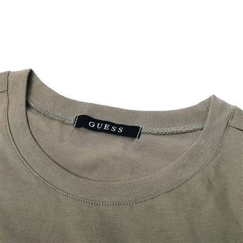 GUESS Sticker Logo T Shirt Women S Fashion Tops Shirts On Carousell