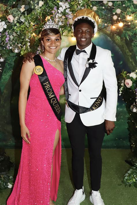 Mphs Prom King And Queen Mount Pleasant High School