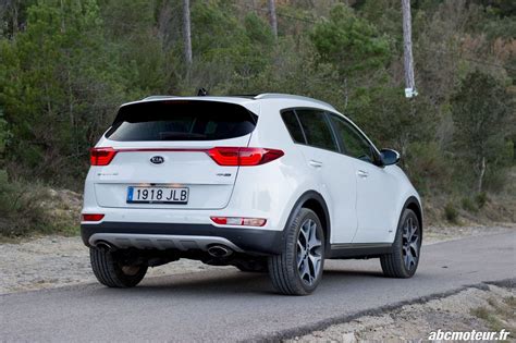 Take your driving experience to an exciting new level thanks to sportage's unique, headturning looks. Essai Kia Sportage : le choix de la motorisation a son ...