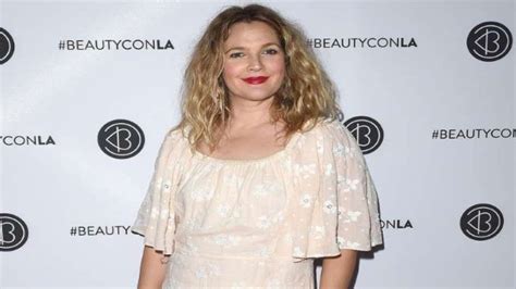 Drew Barrymore Height Weight Age Bio Body Stats Net Worth And Wiki The Stars Fact