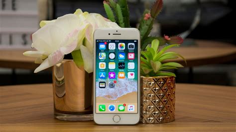 iPhone 8 review: Now Apple's cheapest phone at £479 | Expert Reviews