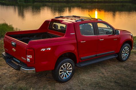 When it comes to performance, the new 2017 chevy colorado is expected to be powered with three familiar engines. 2017 Chevrolet Colorado Revealed Globally | GM Authority
