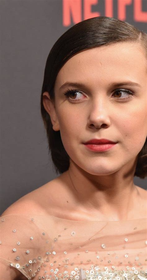 It looks like you may be having problems playing this video. 2017 Golden Globe Awards: Photos We Love | Millie bobby ...