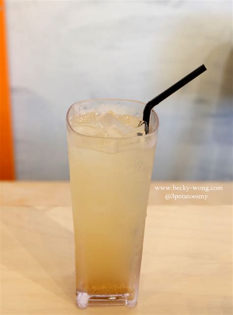 It would be better to provide cutlery set. Chicken Up @ SS15, Subang Jaya: Finger-Licking Good Fried ...