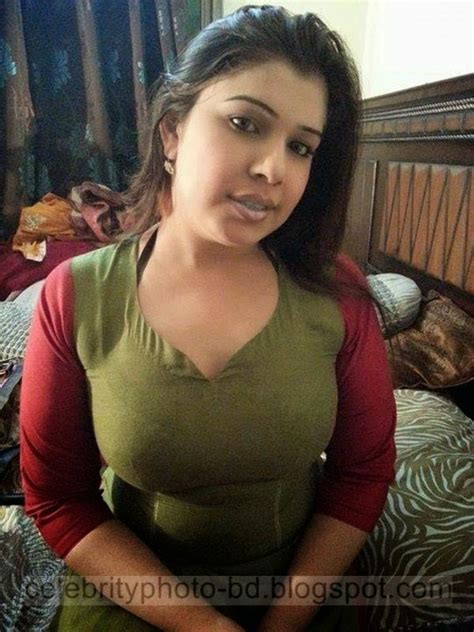 Huge Sexy Photos Collection Of Pure Hot Desi Girls