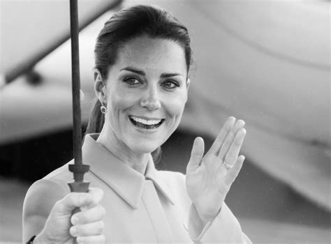 Sapphire Engagement Rings Like The One Worn By The Duchess Of Cambridge Kate Middleton Allurez