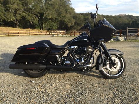 The screamin' eagle® pro street performance tuner is designed to simplify management of engine operating parameters as performance modifications are made. 2016 Road Glide with Screaming Eagle Air Intake | Harley ...