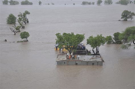 India 70 Dead As Gujarat Experiences Heavy Monsoon Flooding Time