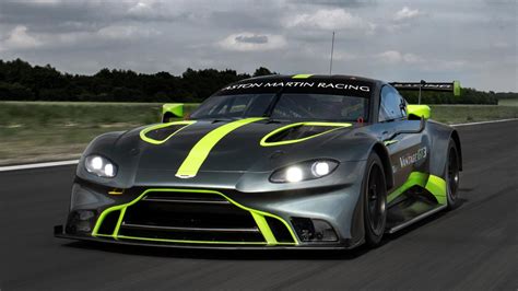 Check Out The New Aston Martin Vantage Gt3 And Gt4 Race