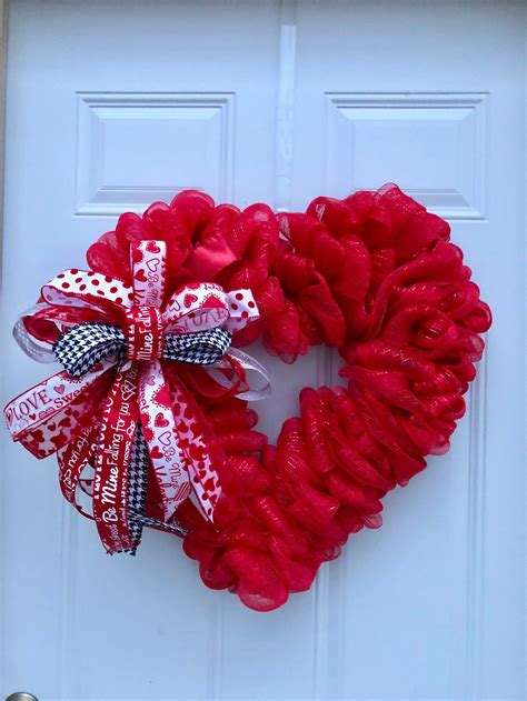 Heart Wreath Tutorial Tutorial For Wreath How To Make A Etsy In 2021
