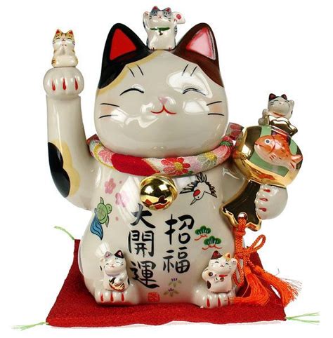 I Love The Chinese Lucky Catsi Have A Few Small Ones But Id Love