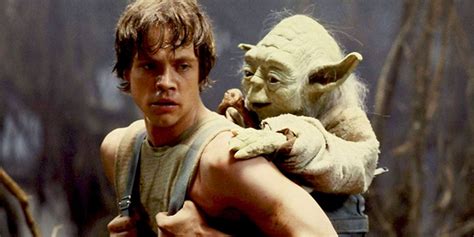 Why Does Yoda Talk Backwards In Star Wars