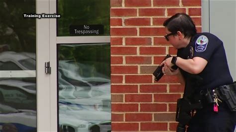 Police Focus On Latest Tactics In Active Shooter Training Youtube
