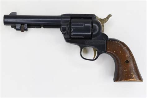 Vintage Crosman 44 Peace Maker Co2 Air Pistol Kraft